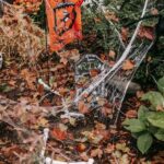 How to Decorate Yard for Halloween